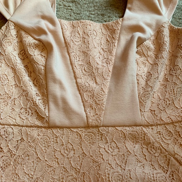 Blush Pink Lace Midi Dress - Picture 3 of 5